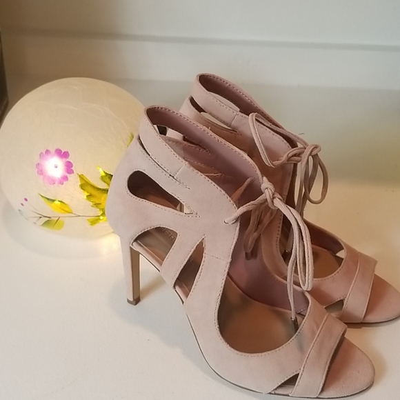 Saks Fifth Avenue Shoes - SAKS FIFTH AVENUE SUEDE SANDALS